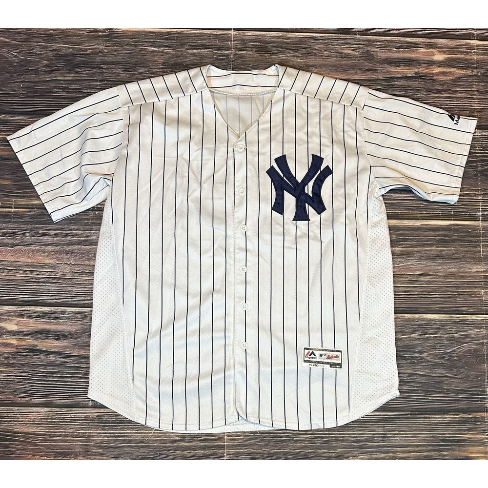 Majestic New York Yankees Aaron Judge Flex Base Home Jersey Size 46